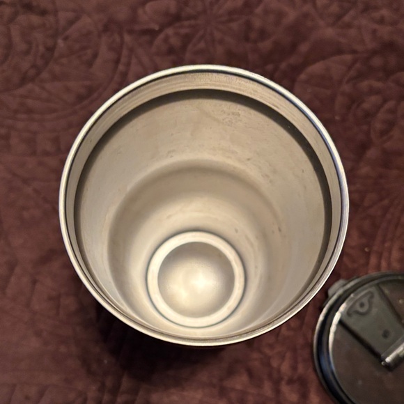 RTIC Black 30 oz. Insulated Tumbler - Picture 6 of 9